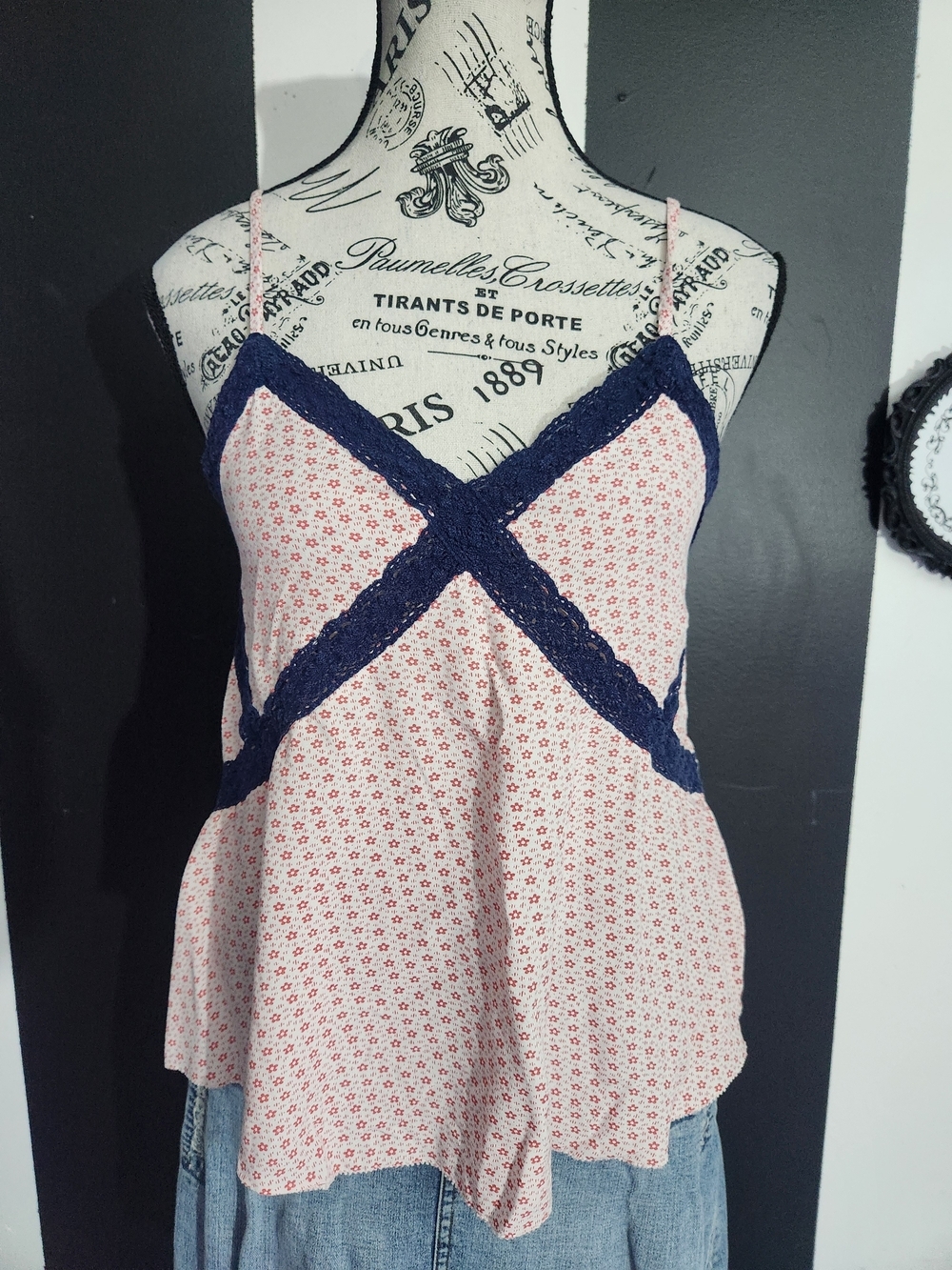 Sleeveless Pink Floral Lace-Trim Cami Top